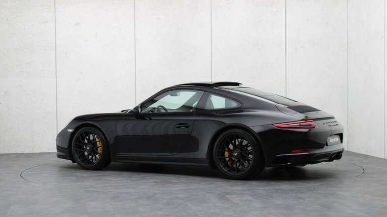 Porsche 991.2 Carrera GTS