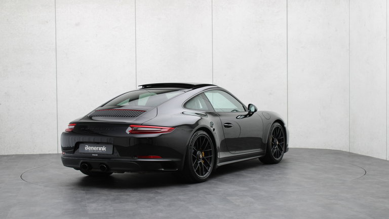 Porsche 991.2 Carrera GTS