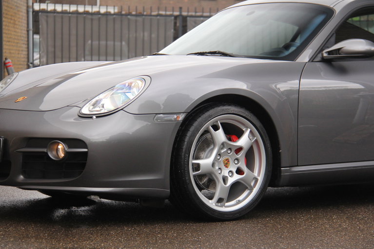 Porsche 987 Cayman S