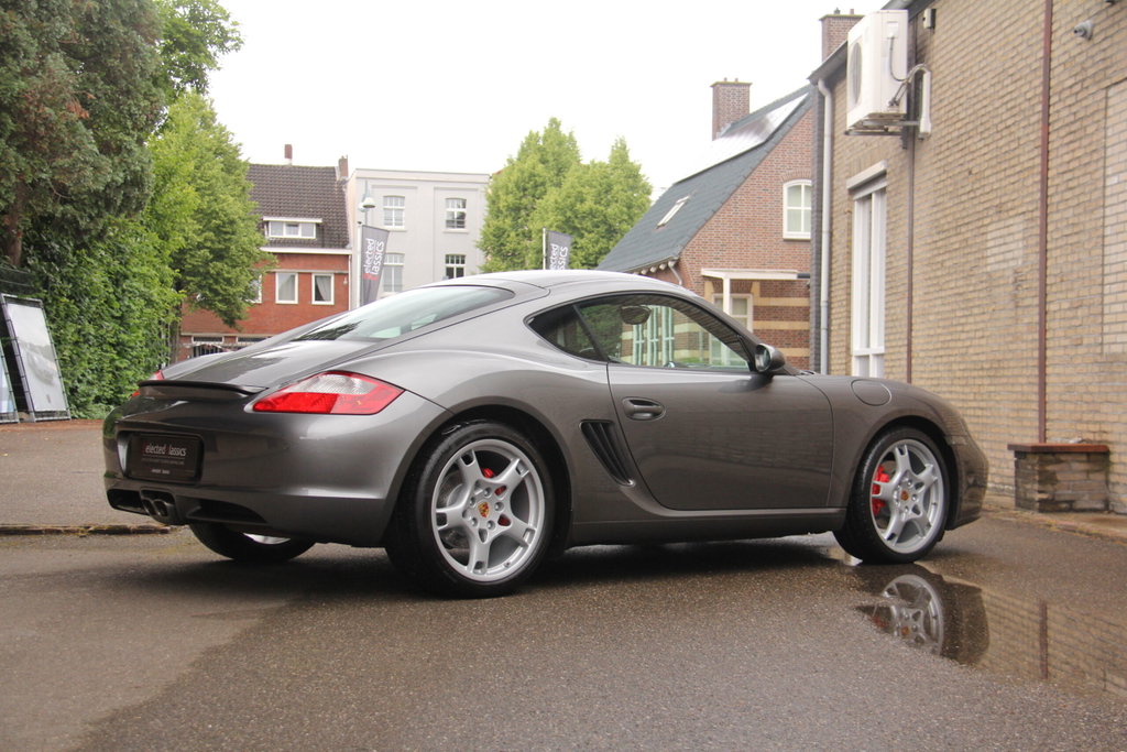Porsche 987 Cayman S