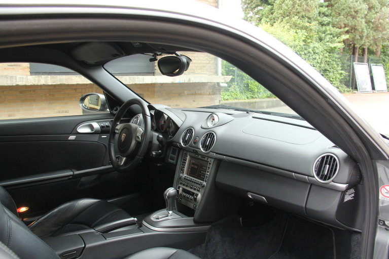 Porsche 987 Cayman S