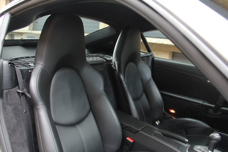 Porsche 987 Cayman S