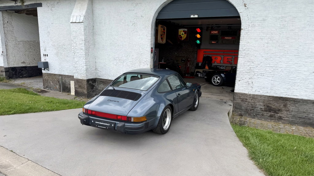 Porsche 911 Carrera 3.2