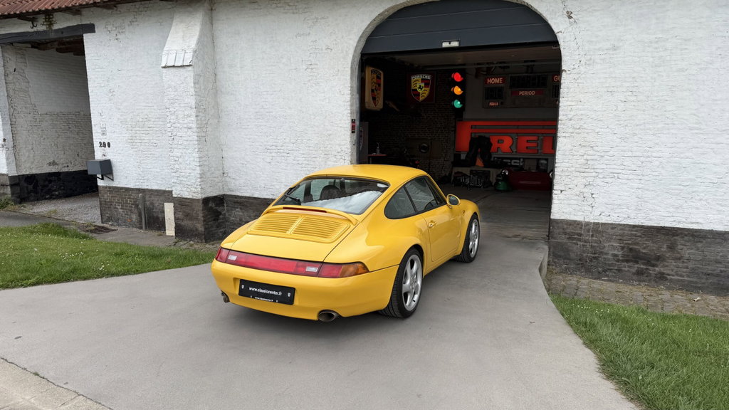Porsche 993 Carrera 4
