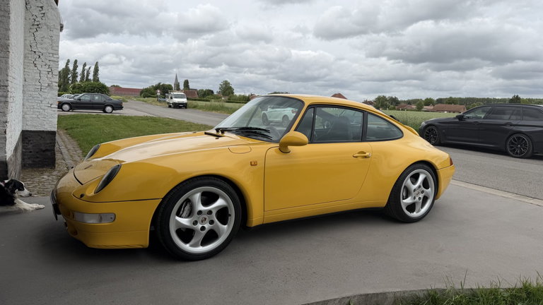 Porsche 993 Carrera 4