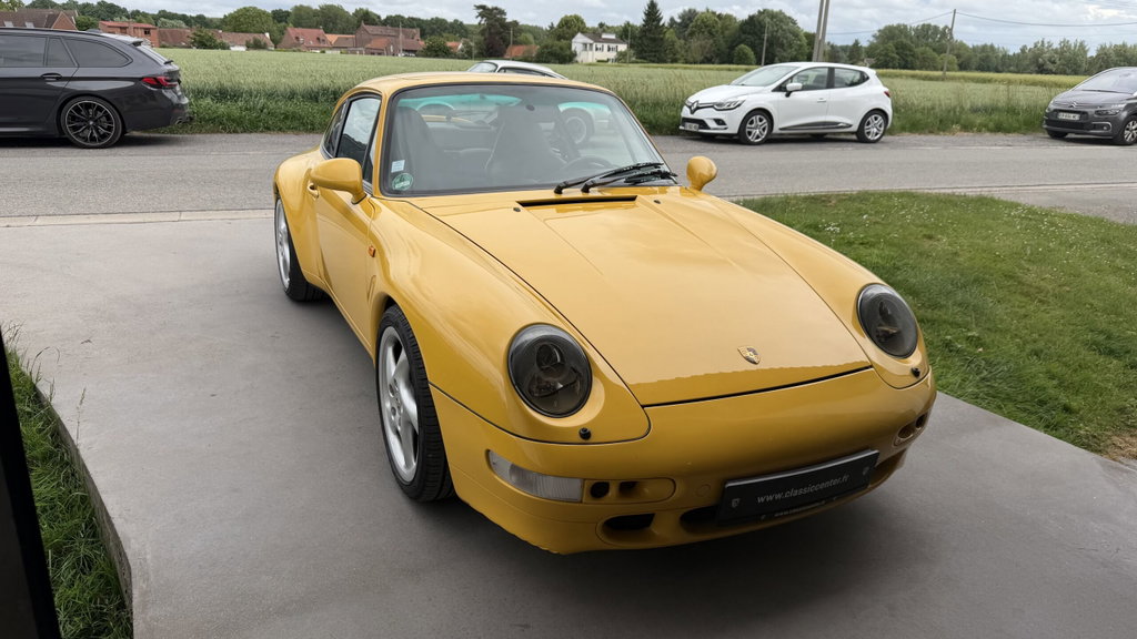 Porsche 993 Carrera 4