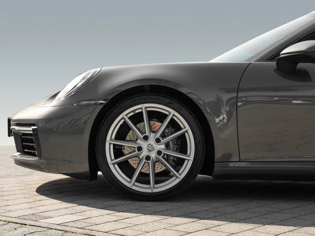 Porsche 992 Targa 4
