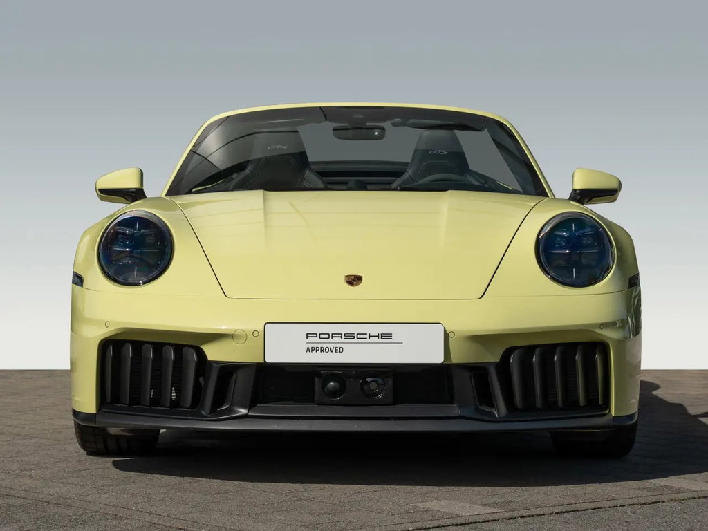 Porsche 992.2 Carrera GTS