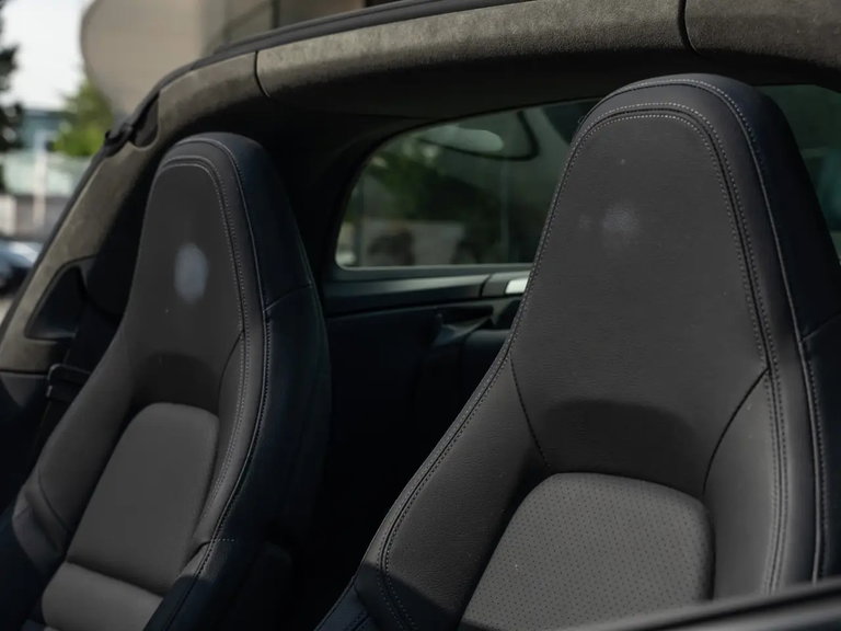 Porsche 992 Targa 4