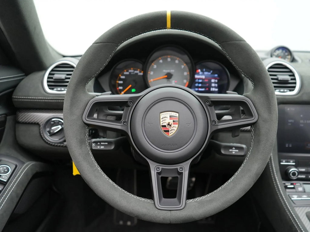 Porsche 718 Spyder RS
