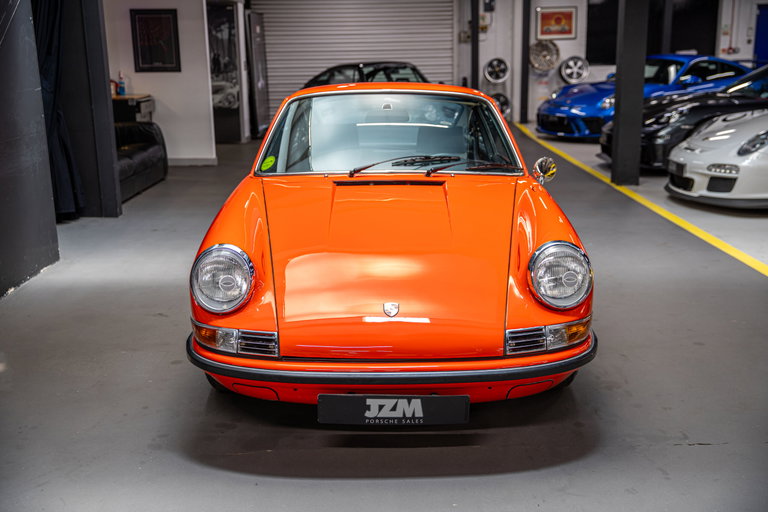 Porsche 911 E