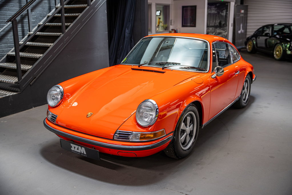 Porsche 911 E