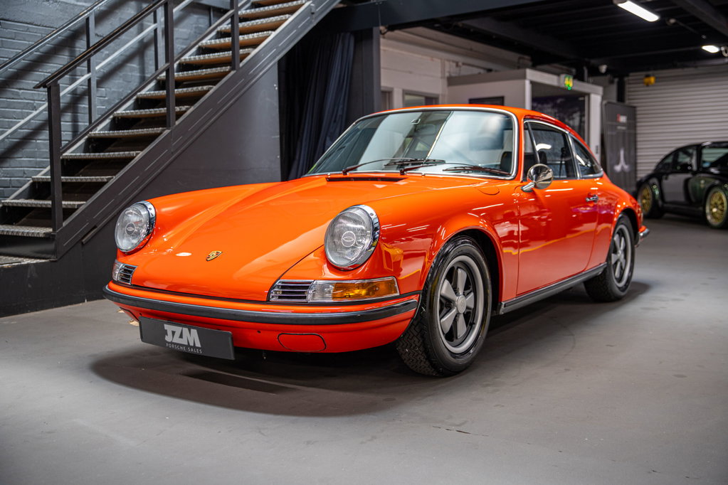 Porsche 911 E