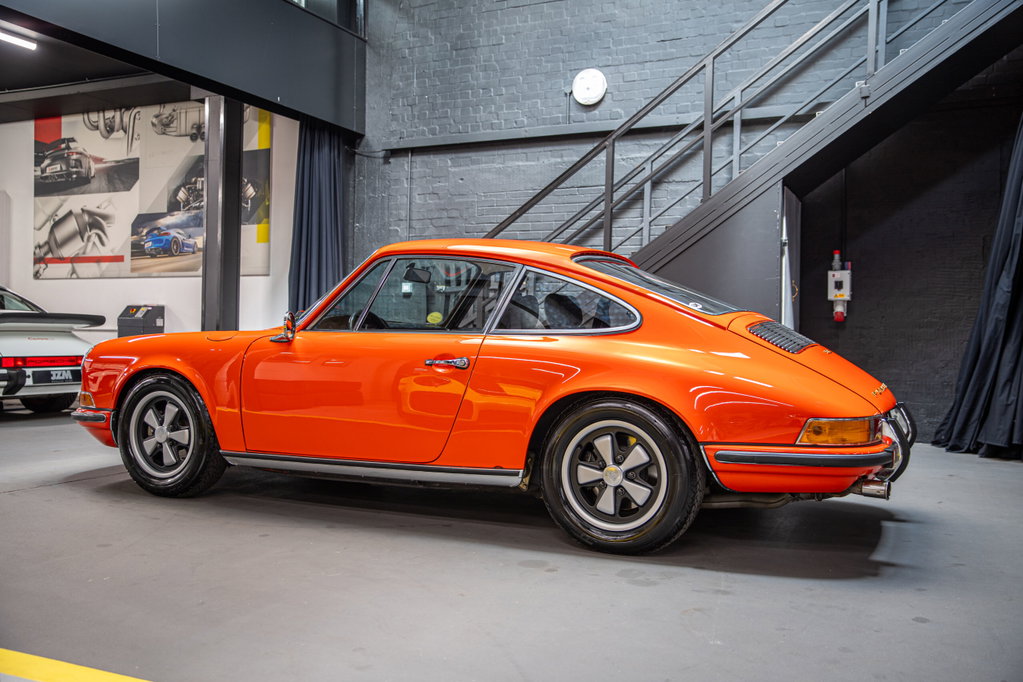 Porsche 911 E