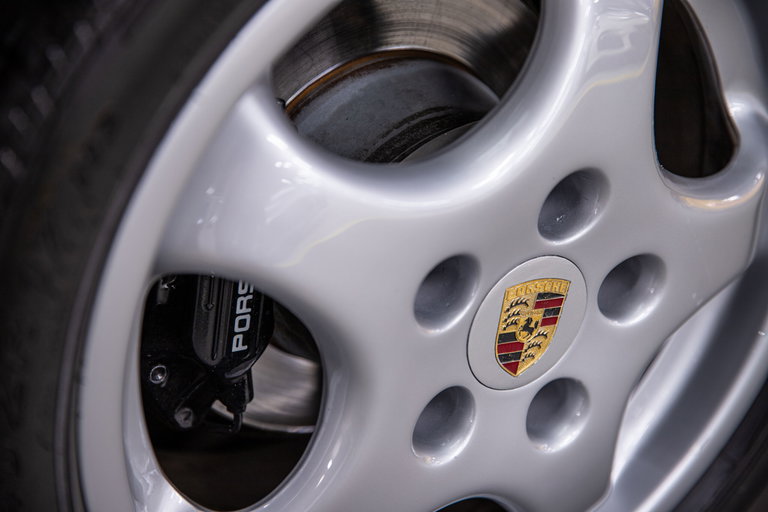 Porsche 964 Carrera 2 Speedster