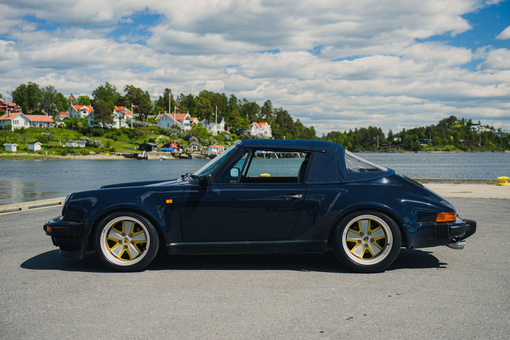 Porsche 911 Carrera 3.2