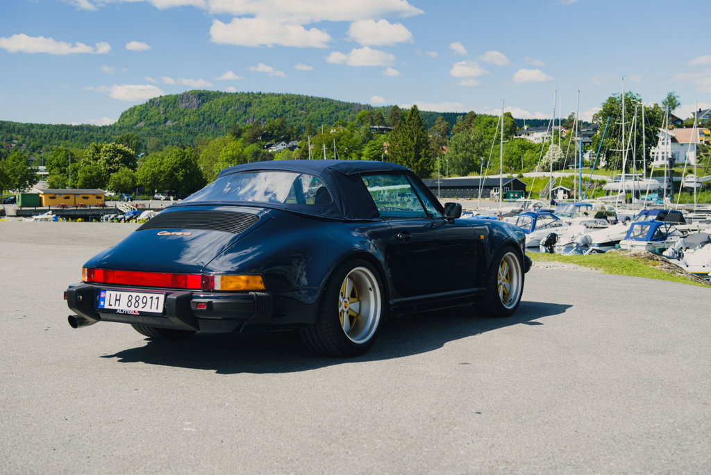 Porsche 911 Carrera 3.2