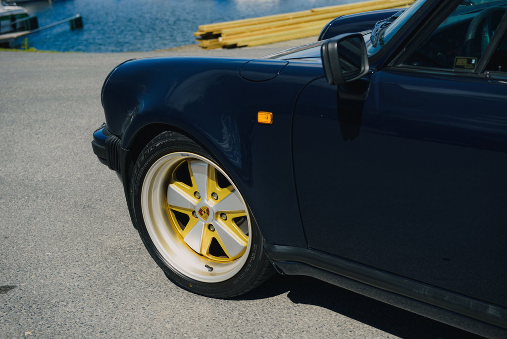 Porsche 911 Carrera 3.2