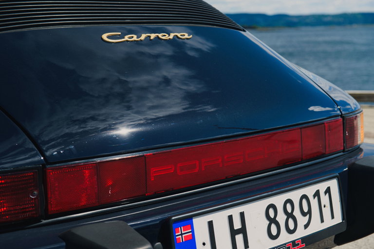 Porsche 911 Carrera 3.2
