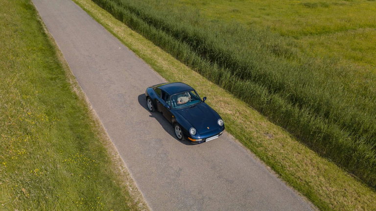 Porsche 993 Carrera