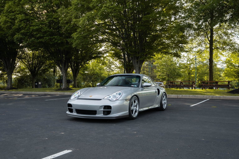 Porsche 996 GT2