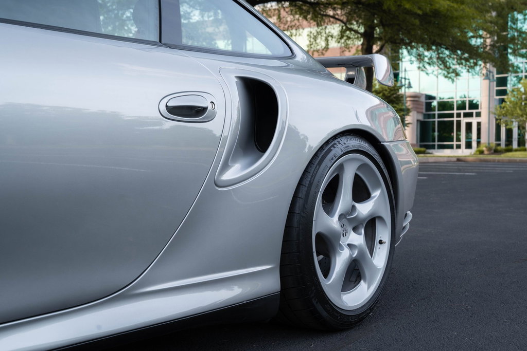 Porsche 996 GT2