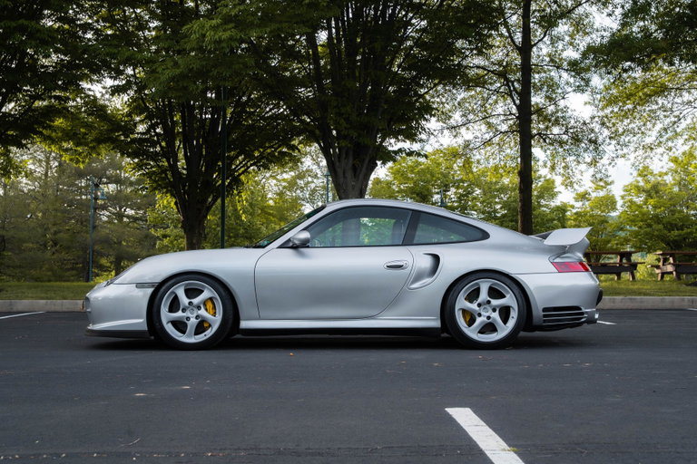 Porsche 996 GT2