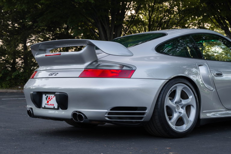 Porsche 996 GT2