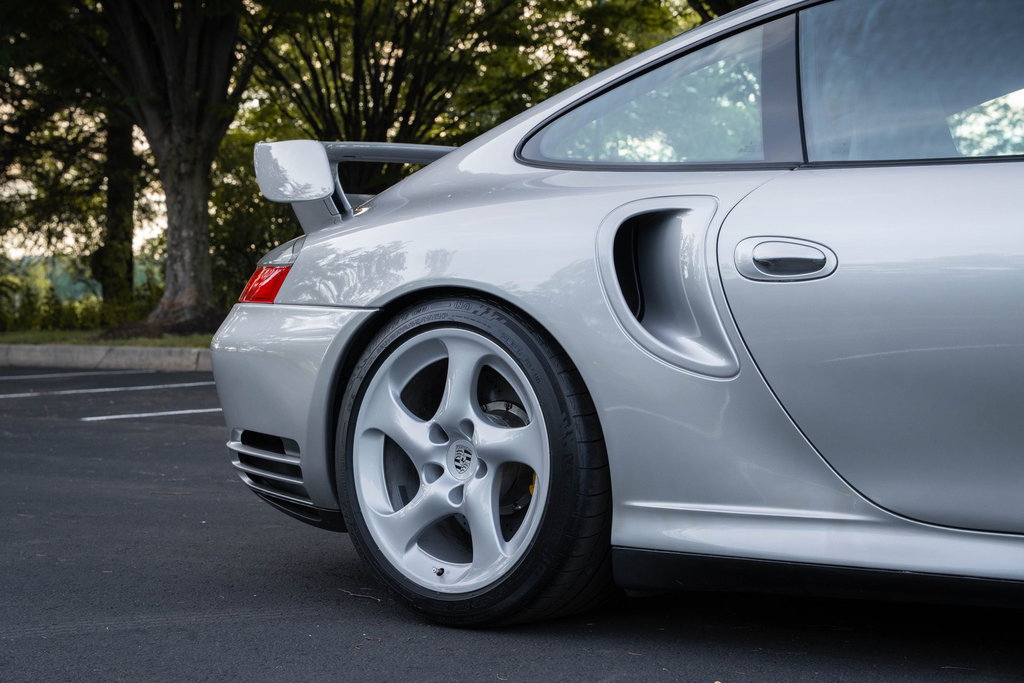 Porsche 996 GT2
