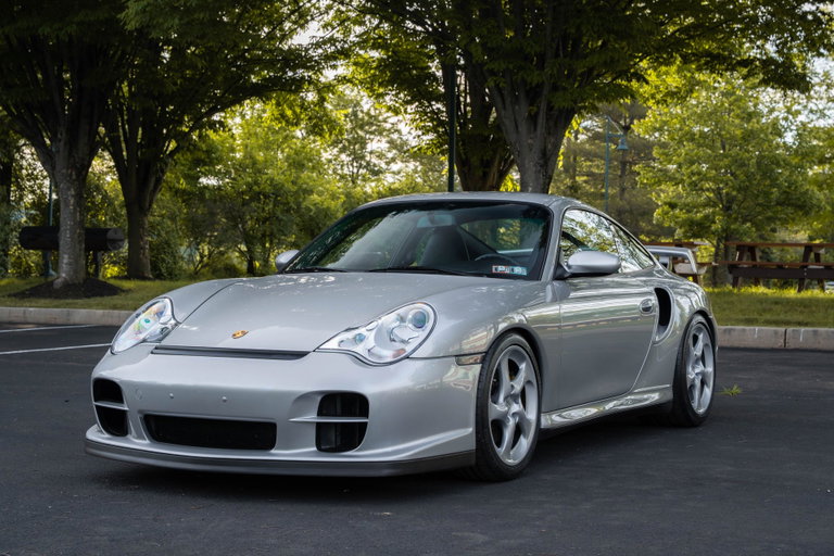 Porsche 996 GT2