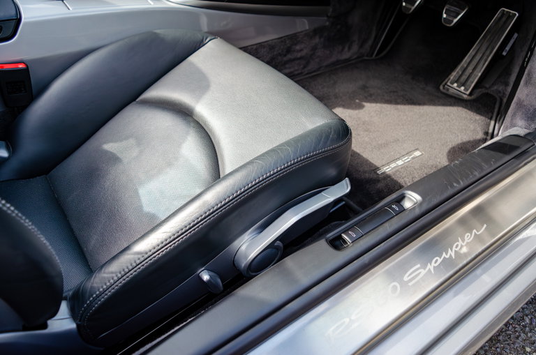 Porsche 987 Boxster RS 60 Spyder
