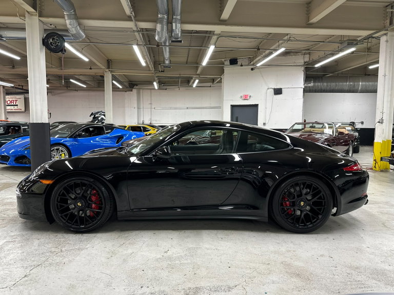 Porsche 991 Carrera GTS