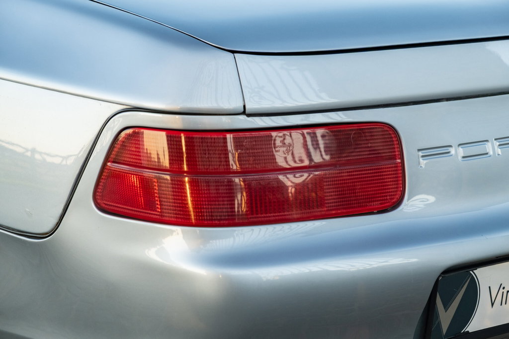Porsche 968