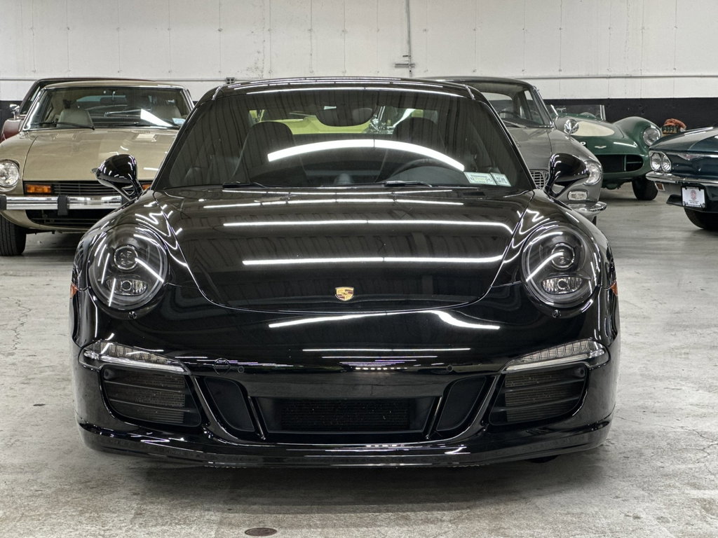 Porsche 991 Carrera GTS