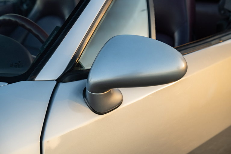 Porsche 968