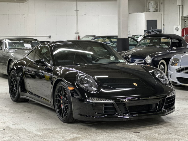 Porsche 991 Carrera GTS