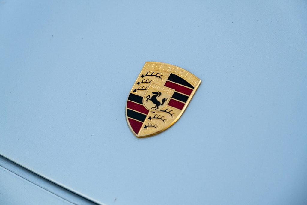 Porsche 968