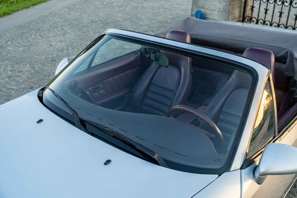 Porsche 968