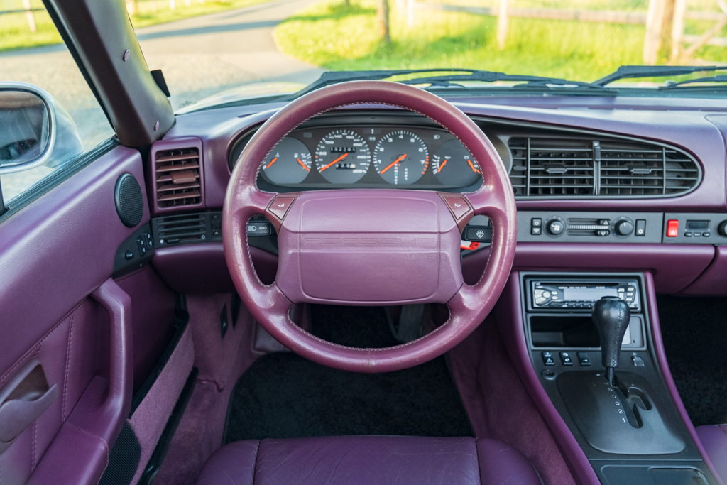 Porsche 968