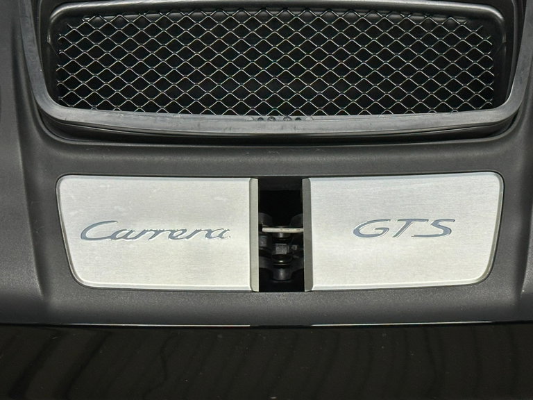 Porsche 991 Carrera GTS