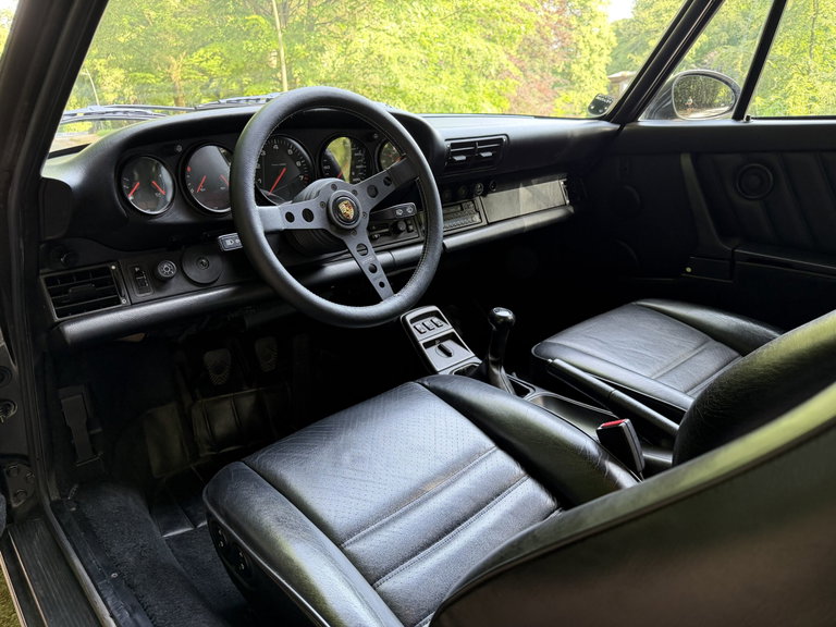 Porsche 964 Carrera 2