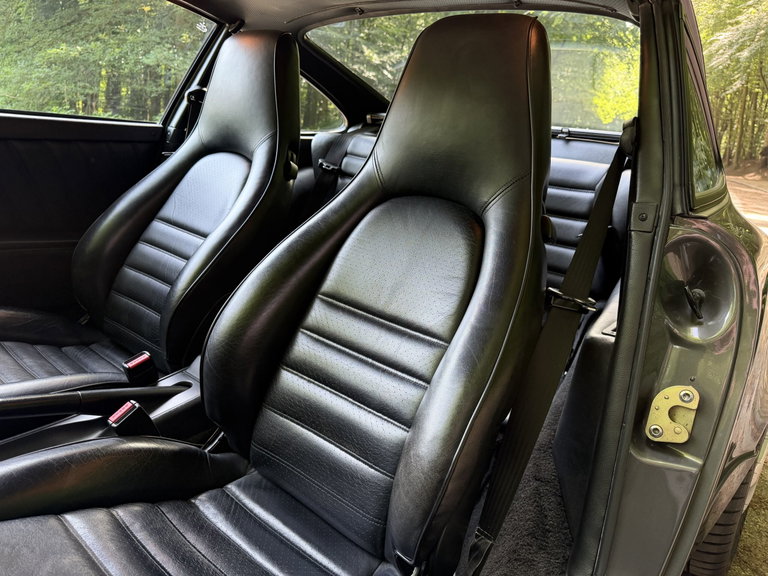 Porsche 964 Carrera 2