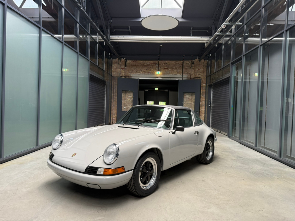 Porsche 911 T (US)