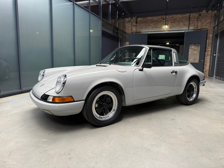 Porsche 911 T (US)