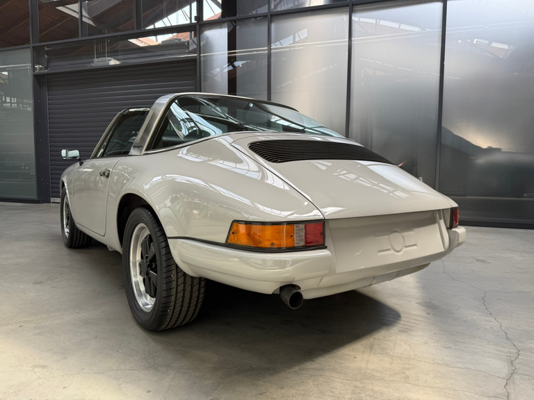 Porsche 911 T (US)