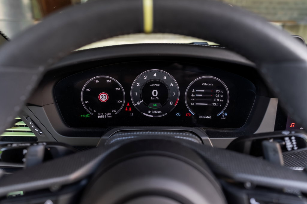 Porsche 992.2 Carrera GTS