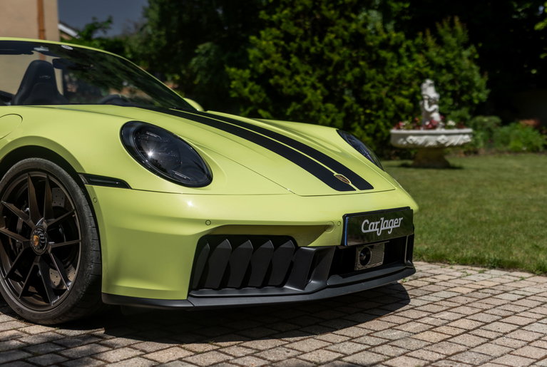 Porsche 992.2 Carrera GTS