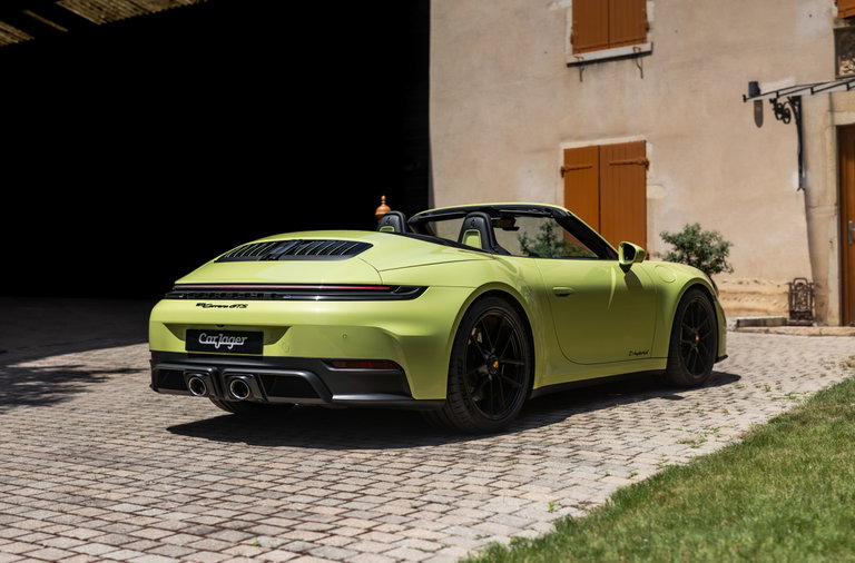 Porsche 992.2 Carrera GTS