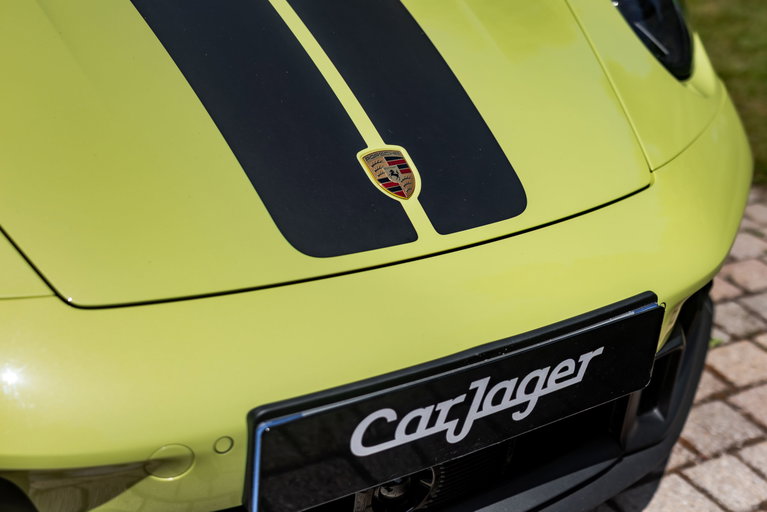 Porsche 992.2 Carrera GTS