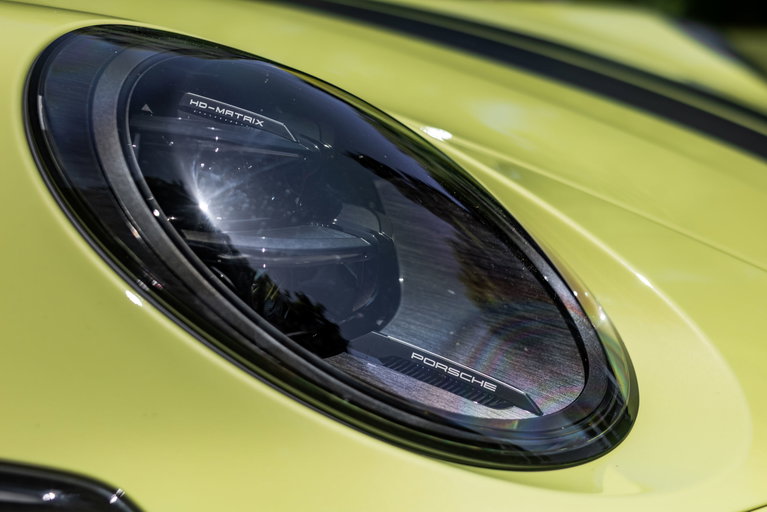 Porsche 992.2 Carrera GTS
